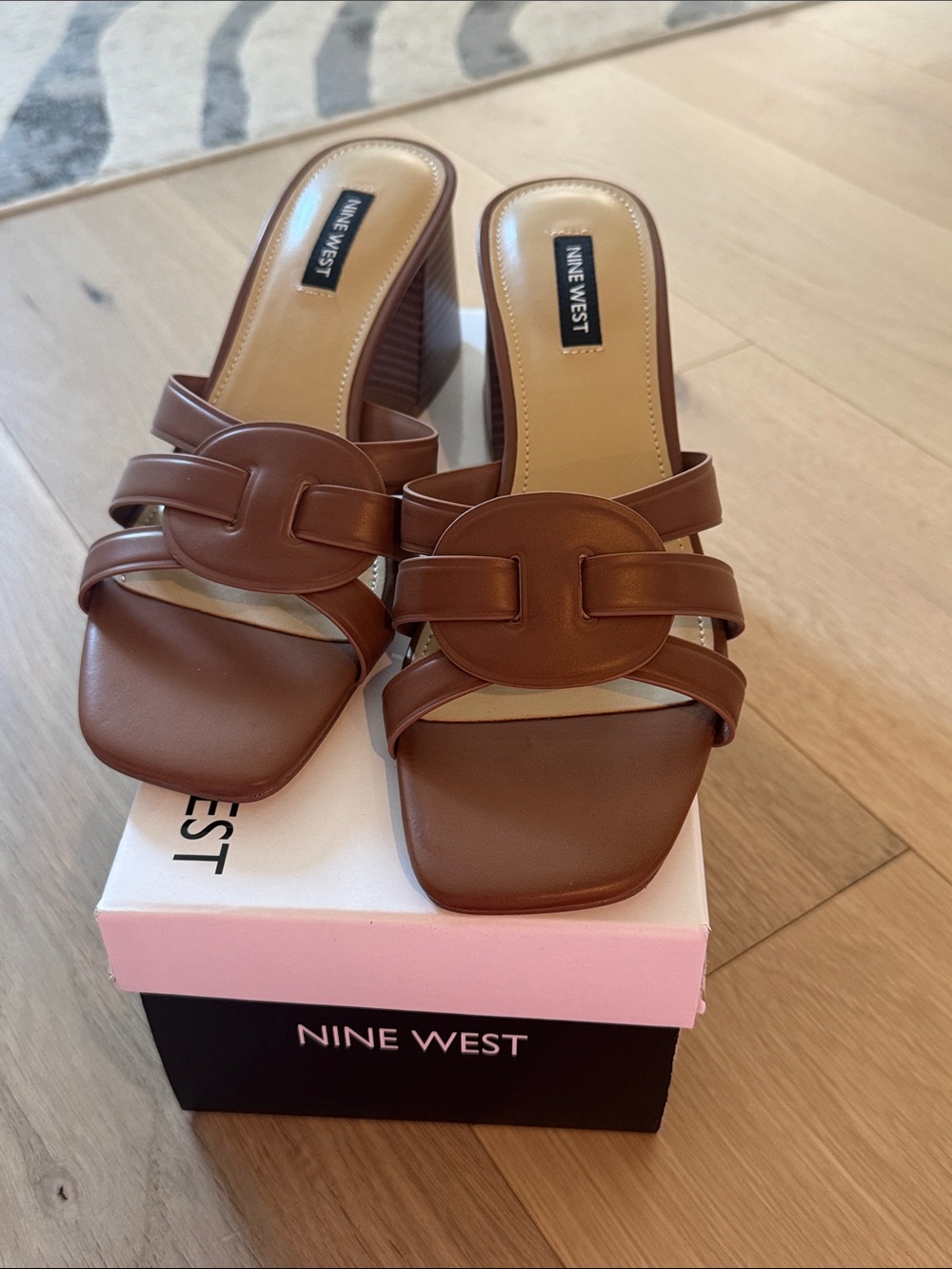 Nine West Women's Brown Leather Slide Heeled Sandals NWT